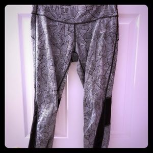 Nike Dry Fit leggings M medium